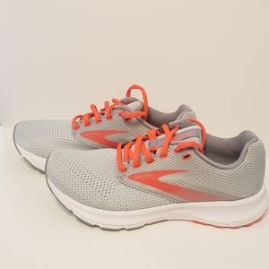BROOKS WOMENS RANGE RUNNING SHOES